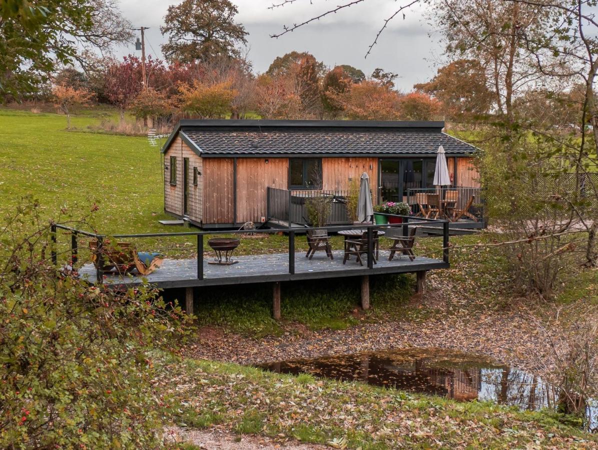 Riverside Cabins Shrewsbury Extérieur photo